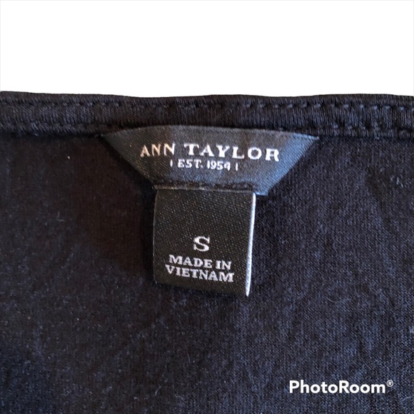 Ann Taylor Dressy Tee with Appliqué Collar, S, Black - Picture 5 of 12